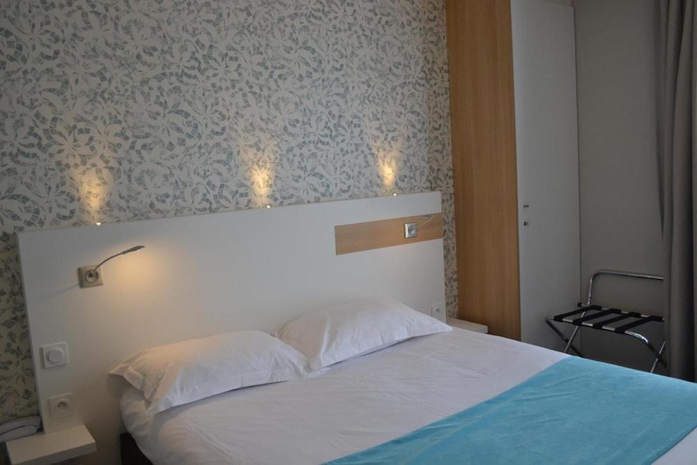 Brit Hotel Les Alizes Pornic Exteriör bild