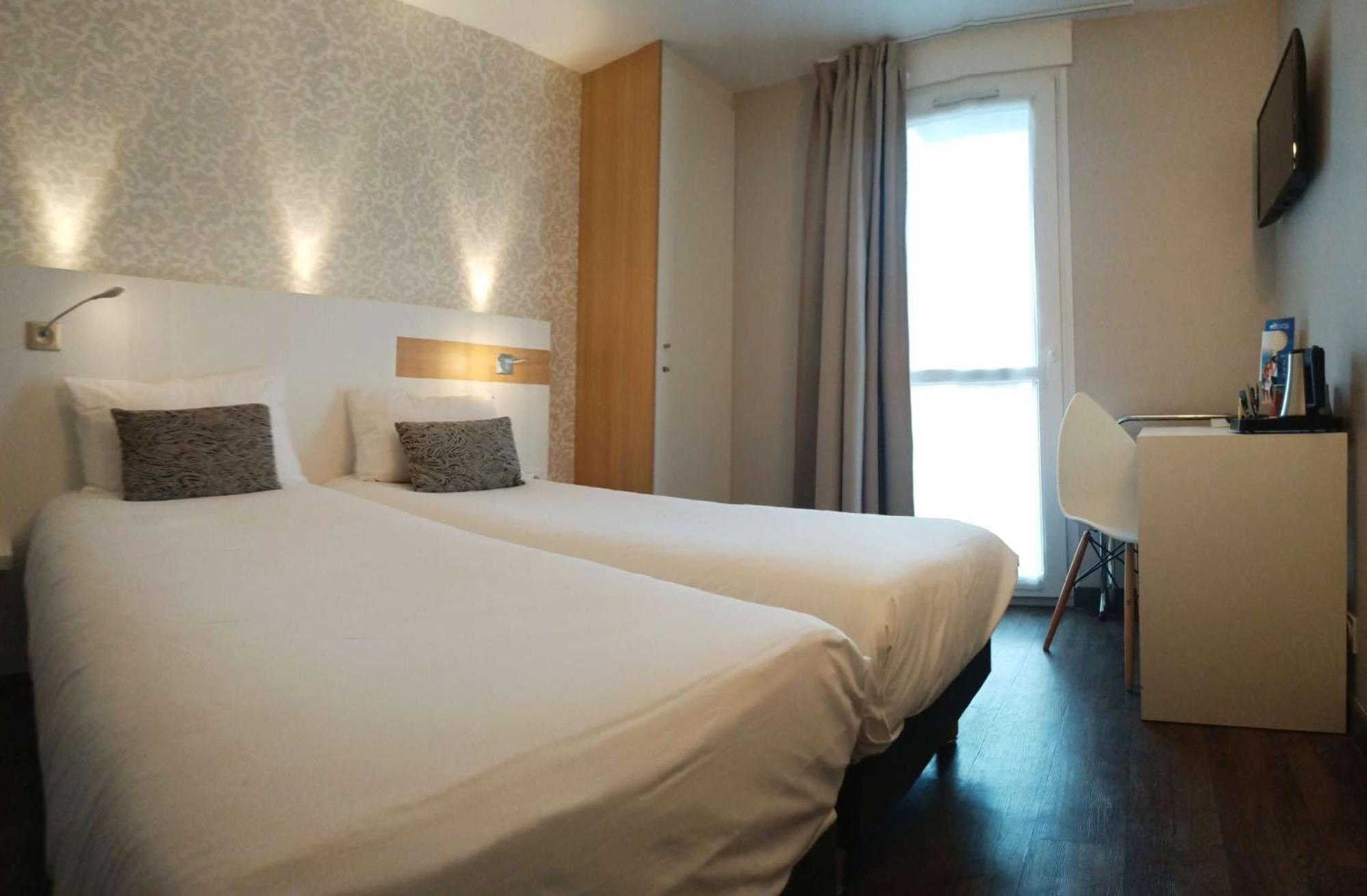 Brit Hotel Les Alizes Pornic Exteriör bild