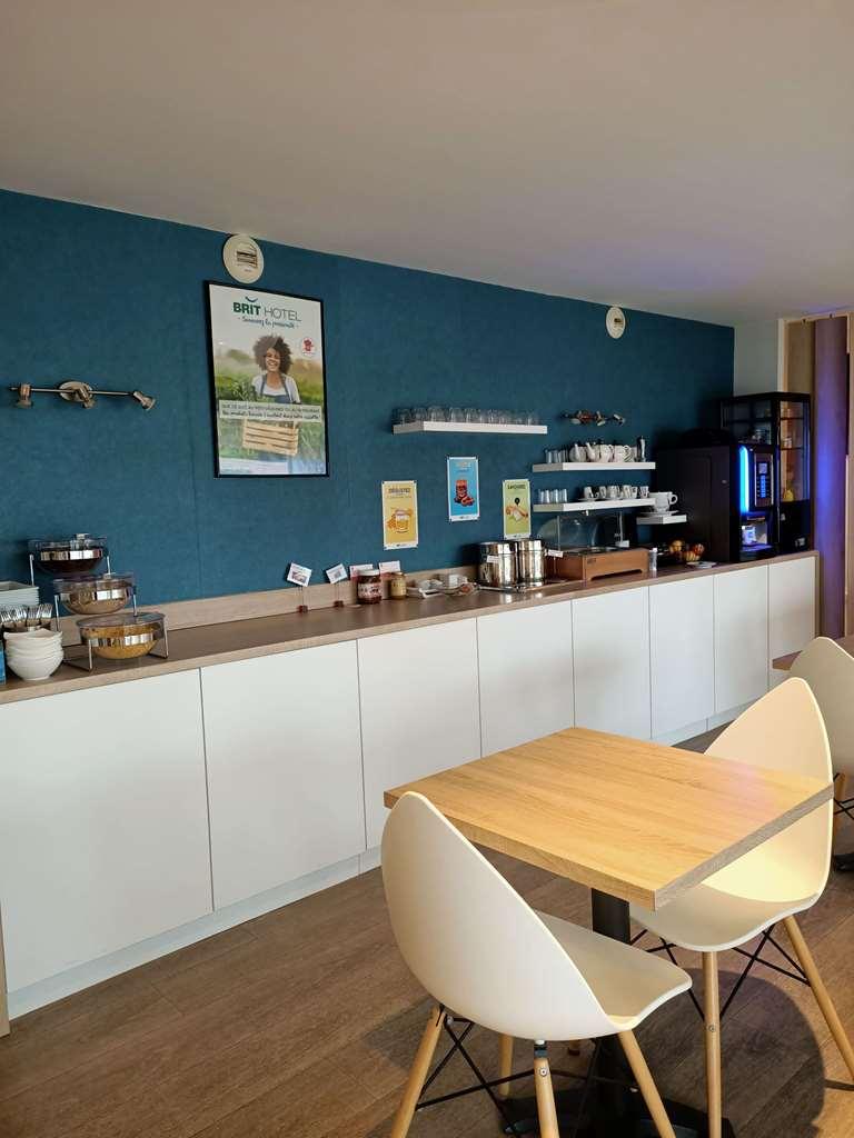 Brit Hotel Les Alizes Pornic Restaurang bild